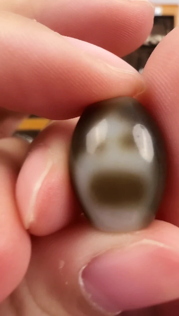 玛瑙/玉髓颈饰未镶嵌3.（微瑕随机发货）