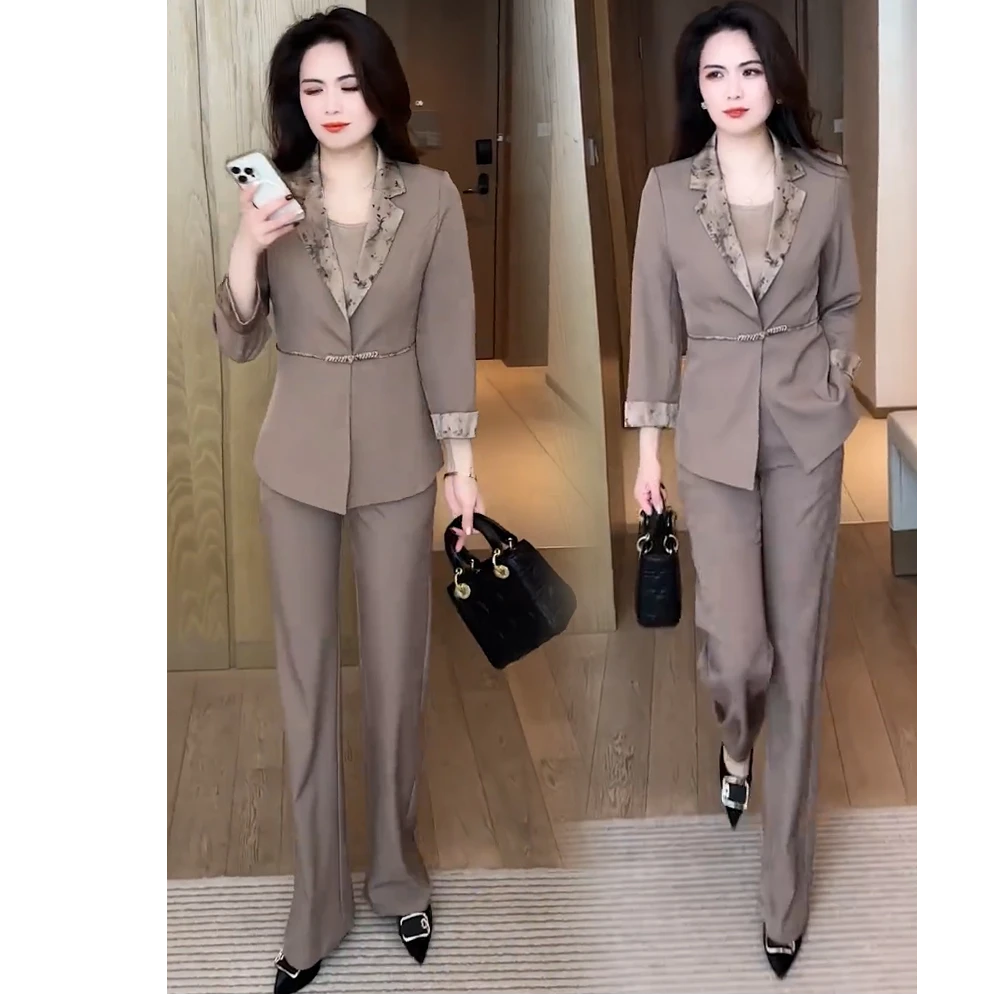 时尚套装女2025早秋新款气质收腰小个子西服外套内搭阔腿裤三件套