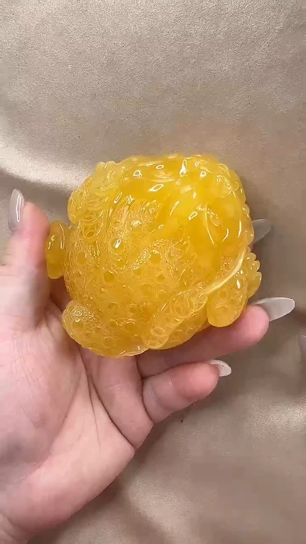 琥珀颈饰未镶嵌吊坠