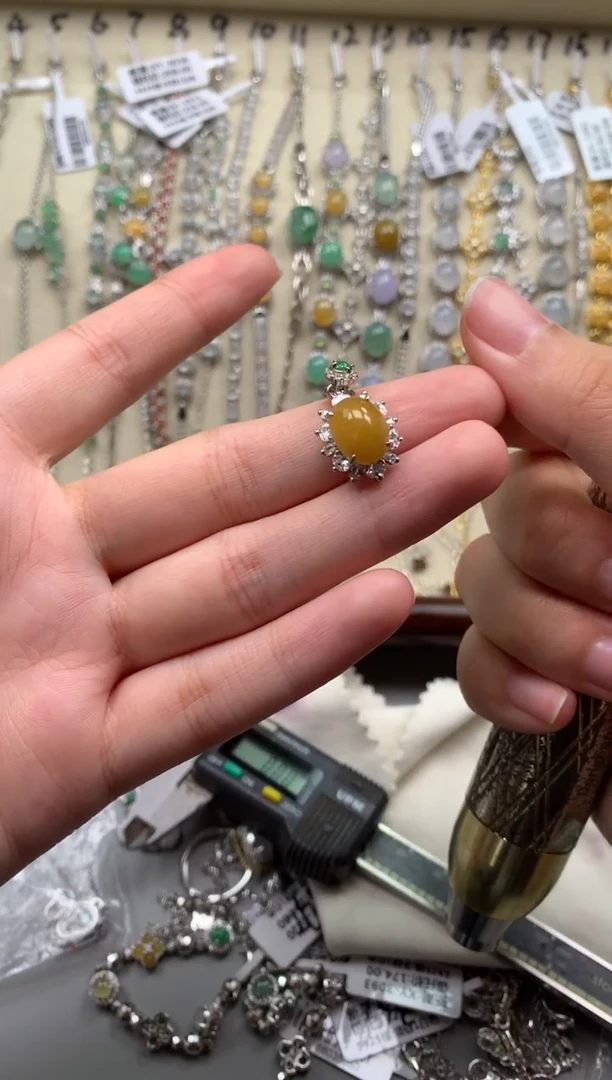 银S925镶嵌戒指翡翠吊坠16