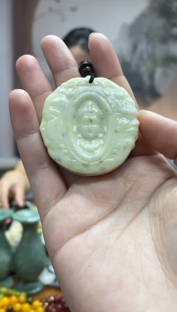 未镶嵌岫玉吊坠·