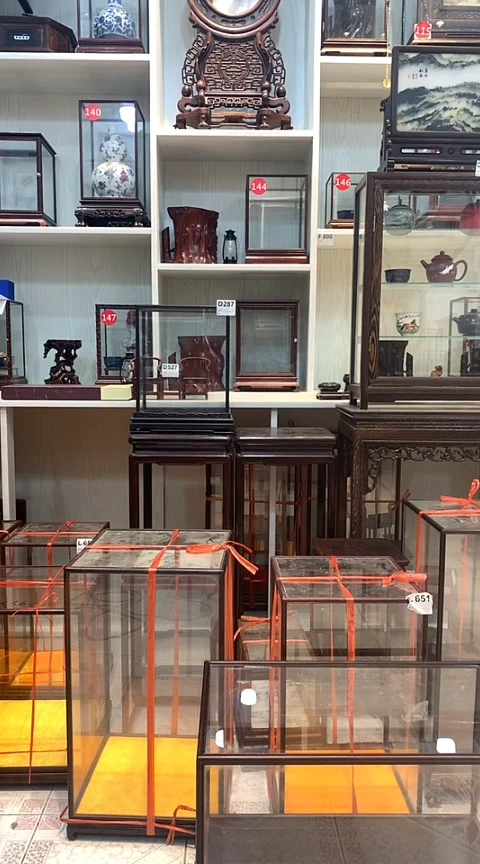 红酸枝木类用****9送笑脸哥的盒子