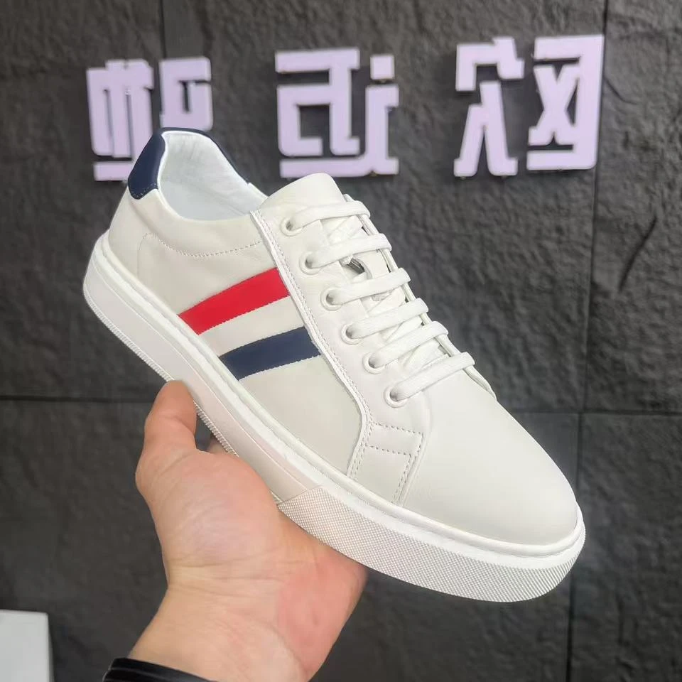 一脚蹬休闲风拼接休闲皮鞋冬季长款百搭干净夏季板鞋