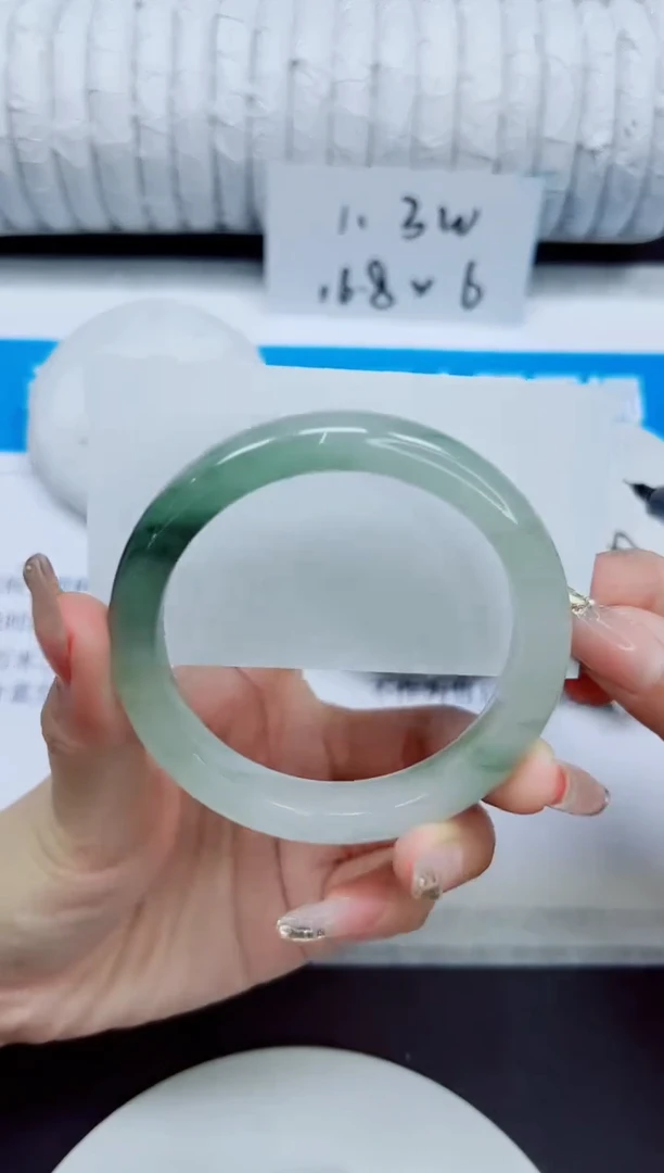 石英质玉手镯未镶嵌227/58