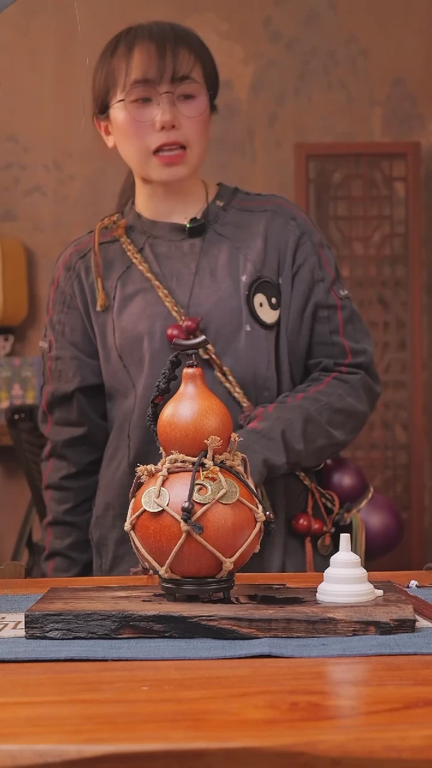 1131号链接精品大漆葫芦现货现发[一物一拍]（750ml）