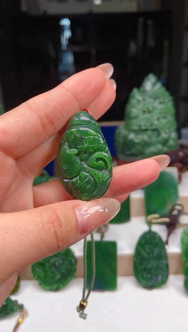 【闪购商品】和田玉挂件未镶嵌1