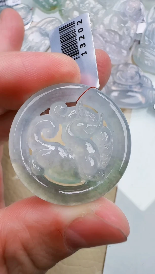 颈饰未镶嵌翡翠缅甸翡翠a货