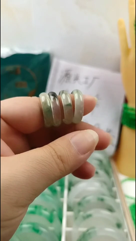 未镶嵌戒指玛瑙/玉髓戒指