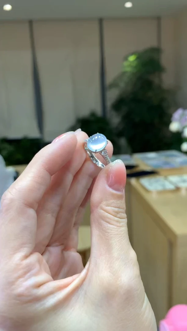 18K金镶嵌戒指翡翠|不退不换