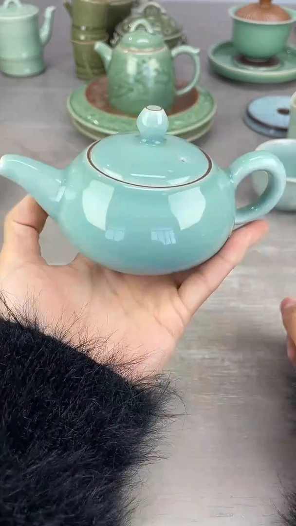 青瓷仓储清仓福利微瑕