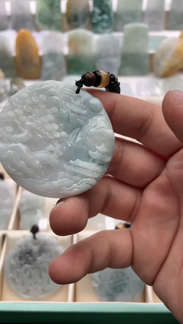 【闪购商品】翡翠颈饰未镶嵌..../2/17/ 79