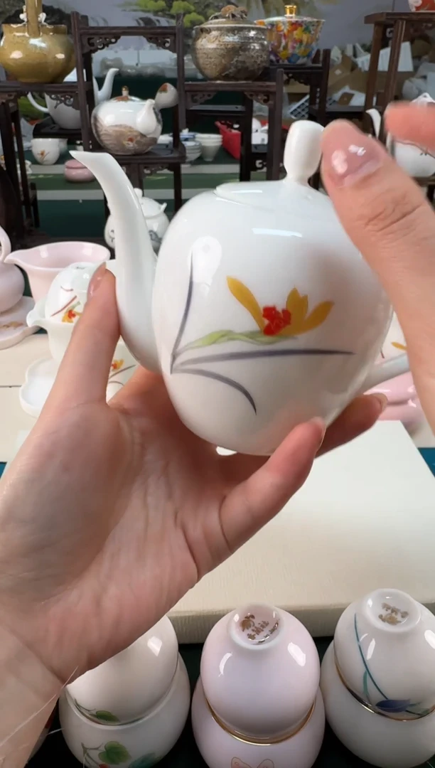 【闪购商品】瓷器 ······.......