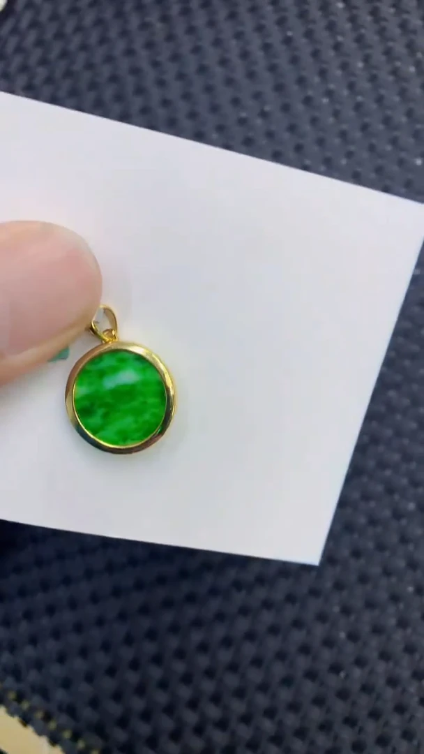 翡翠未镶嵌吊坠(不含链)1