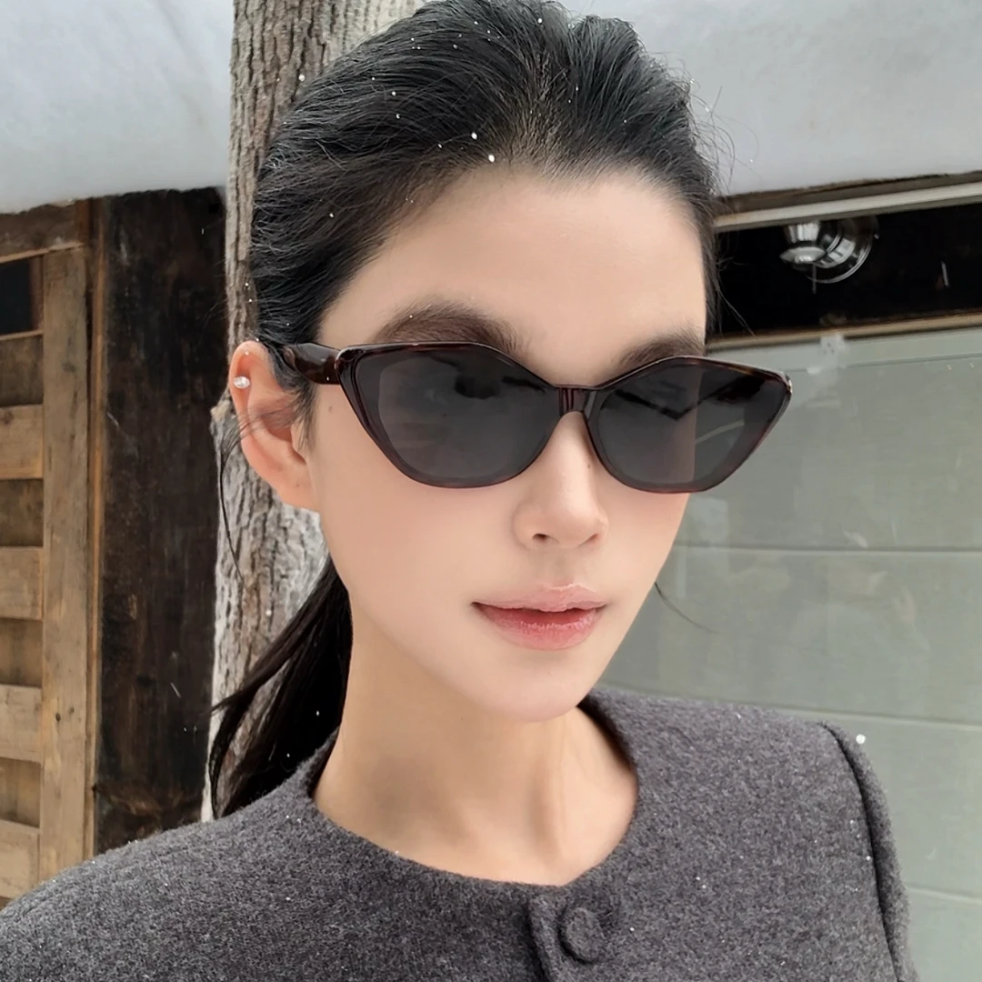 弗瑞姆眼镜蝴蝶星星猫眼墨镜女 高级感复古太阳眼镜配近视BC239