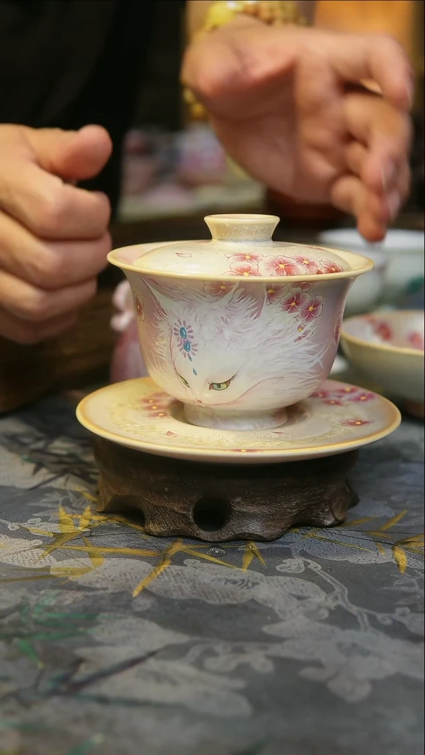 直播福利分享价@九尾手绘松针釉三才盖碗