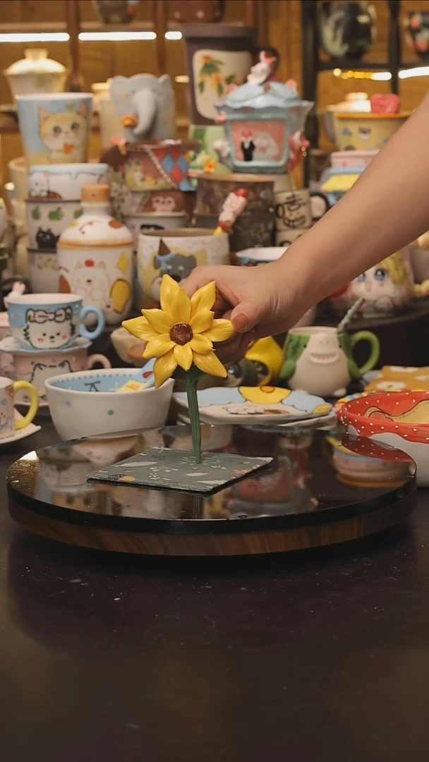 景德镇釉下彩绘设计师款式陶瓷