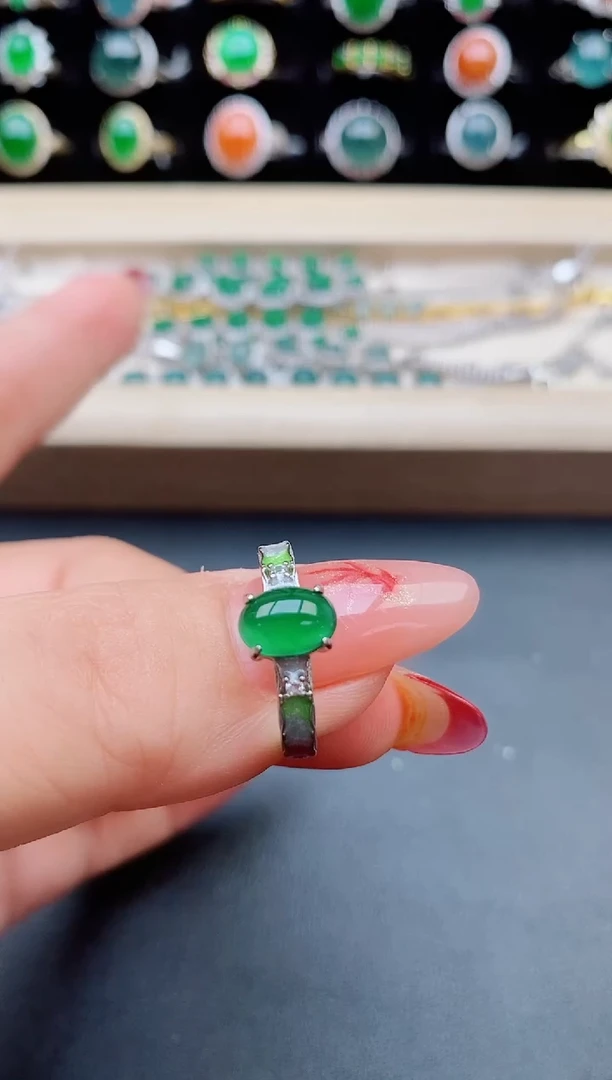 【闪购商品】翡翠戒指银S925镶嵌1312321