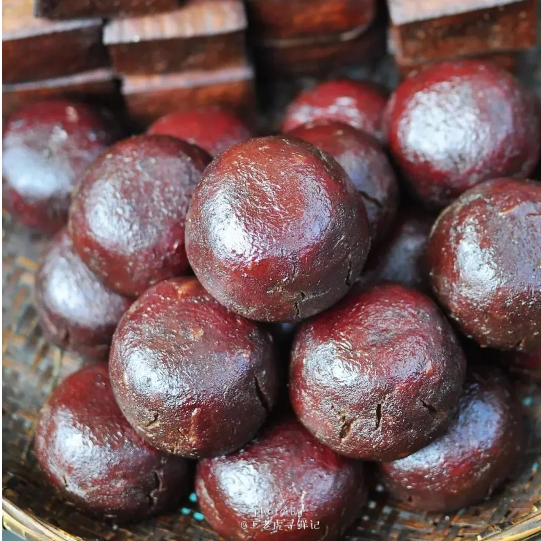 正宗贵州柴火烟熏猪血丸子大个多肉猪血粑豆腐土特产