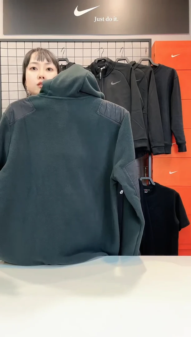 4883 黑色摇粒绒XL码150-170斤 不退换