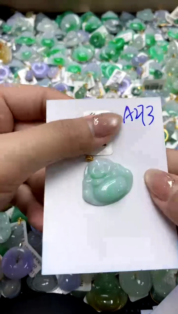 【闪购商品】翡翠颈饰18K金镶嵌11111111