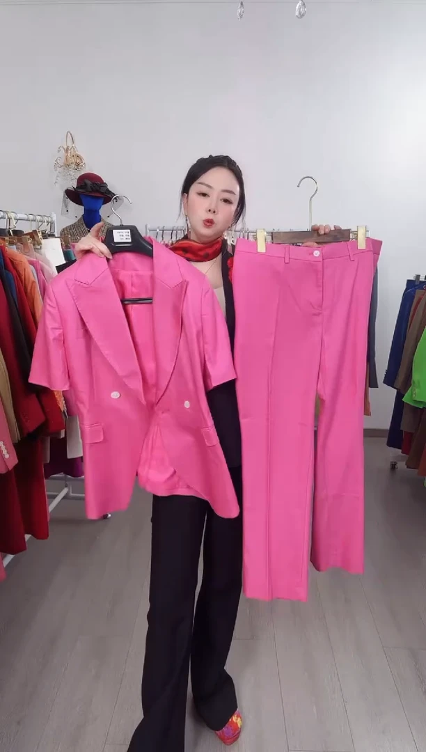 衣服XL码，裤子2XL码小脚裤套装