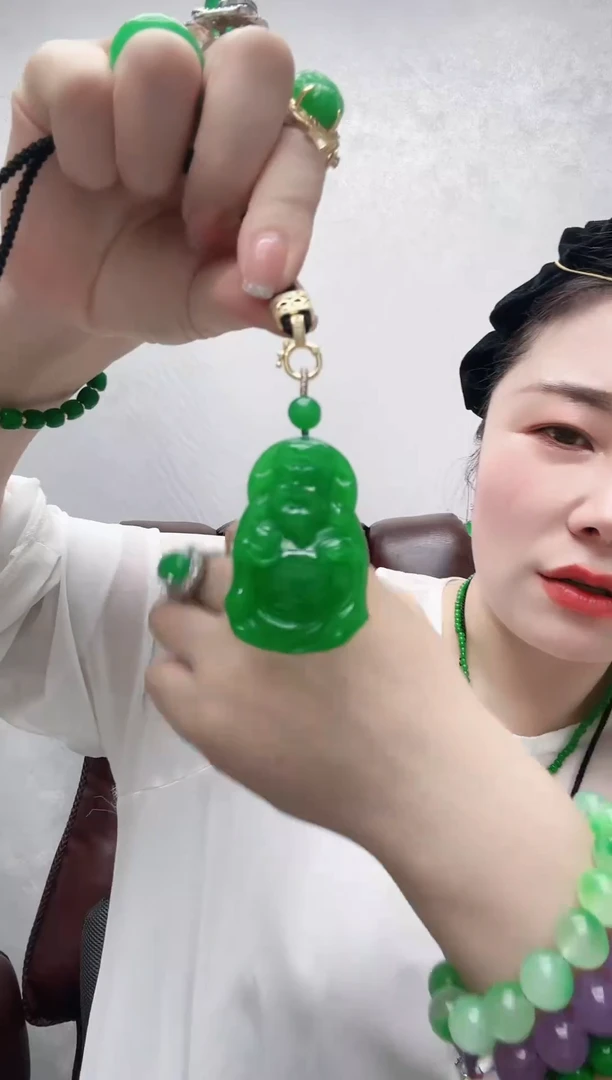 吊坠(赠链)未镶嵌翡翠满绿财神爷