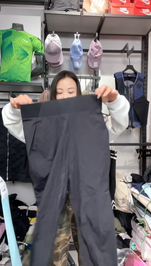 1104 闪购编码  运动卫衣裤以直播间过款为准 尺码. S 155