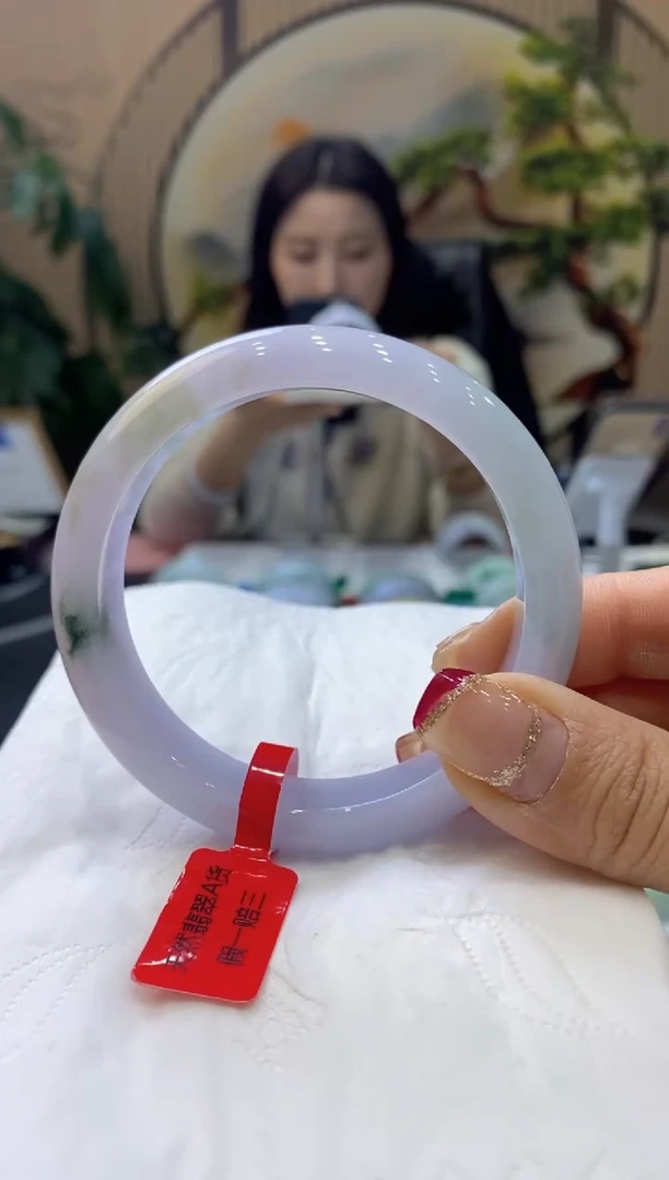 【闪购商品】翡翠手镯未镶嵌99903394