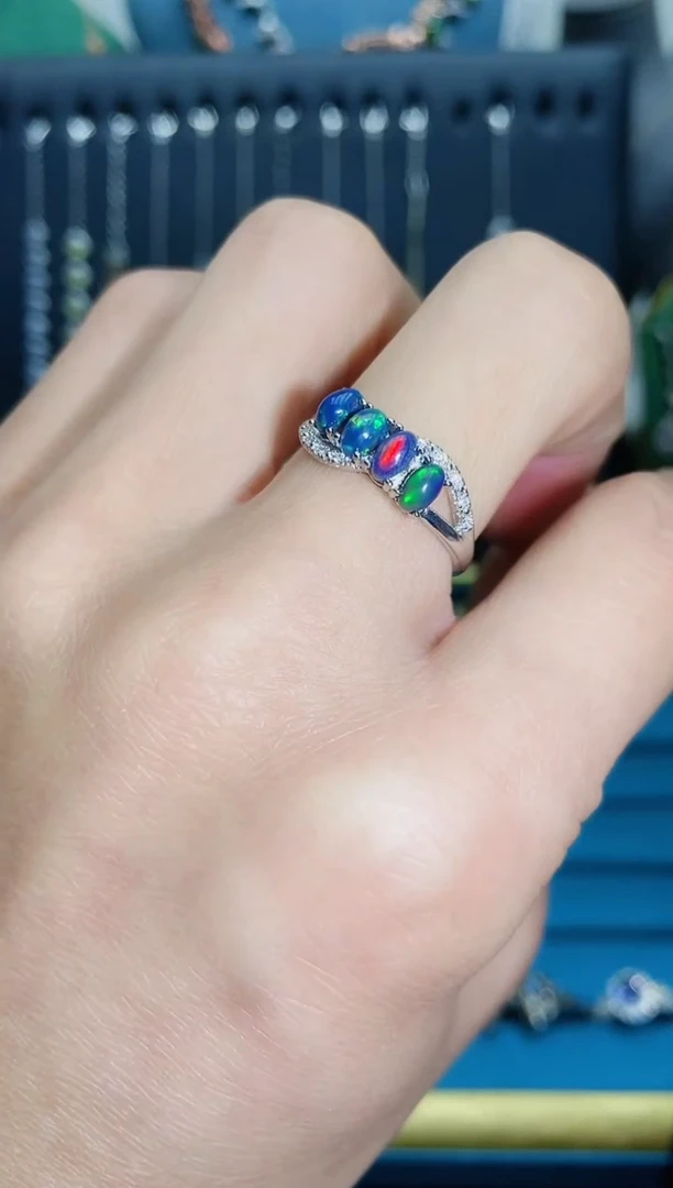 【闪购商品】欧泊戒指银S925镶嵌1121