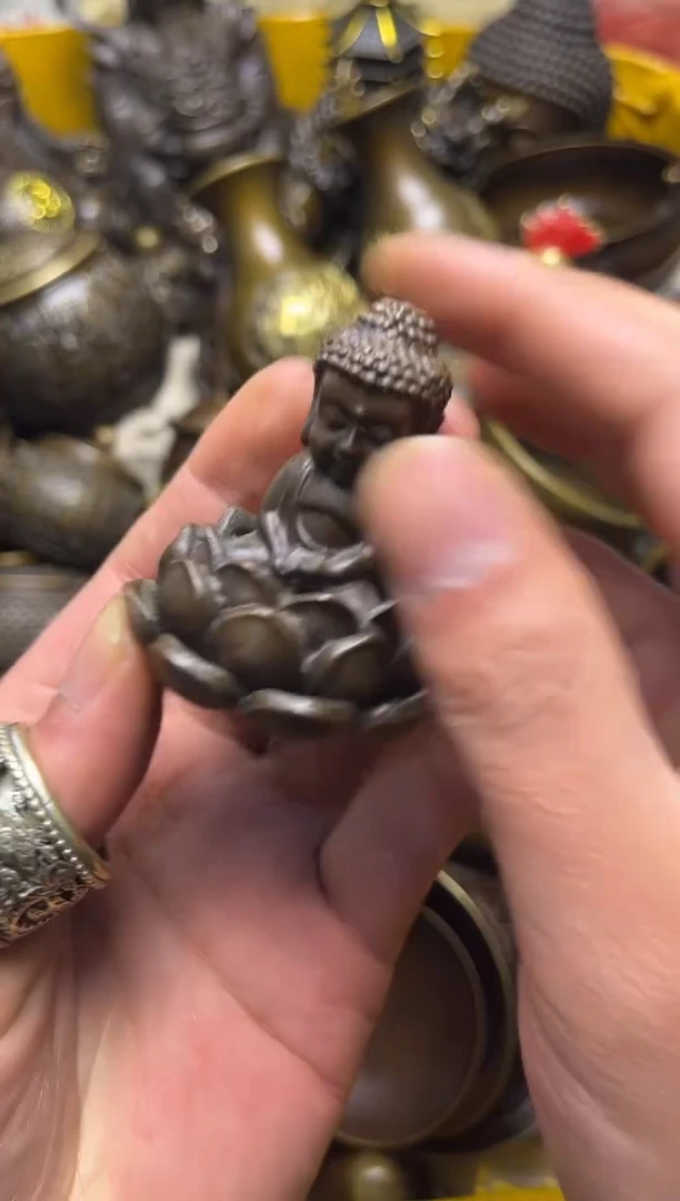 精美铜器，点击下单