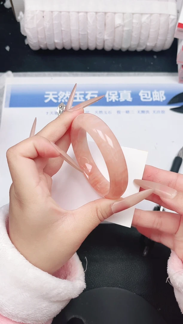 未镶嵌手镯石英质玉64-54