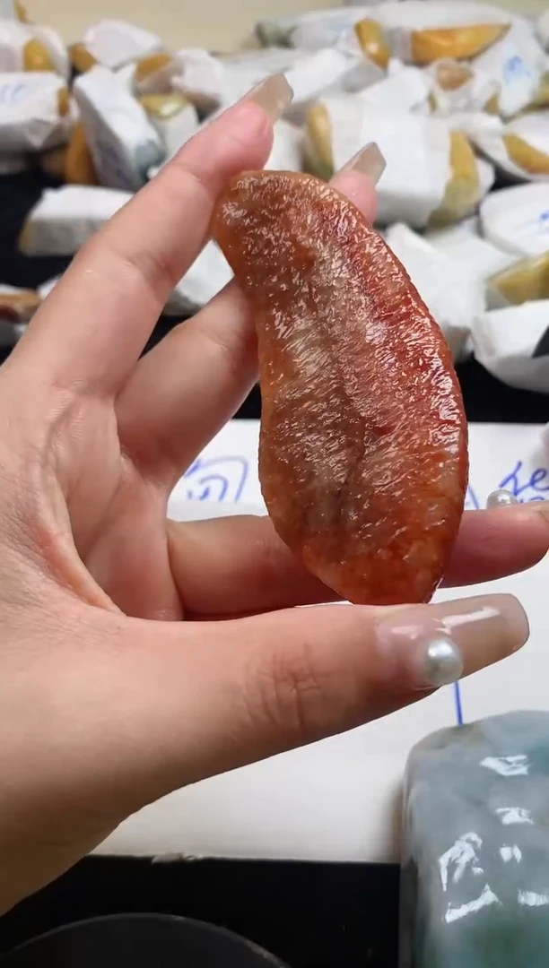 翡翠裸石翡翠挂件裸石