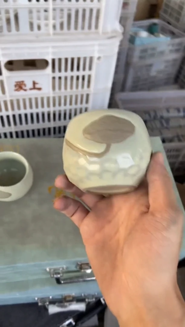 杯无运费险有瑕疵的摄影的产品有使用过的痕迹有点脏介意勿拍