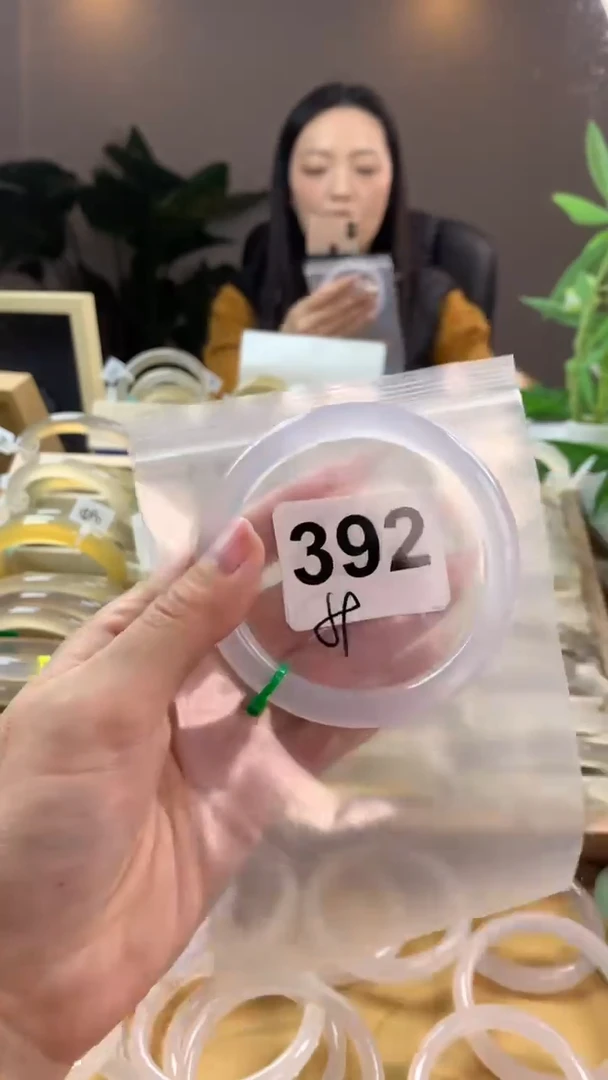 【闪购商品】玛瑙/玉髓手镯未镶嵌392