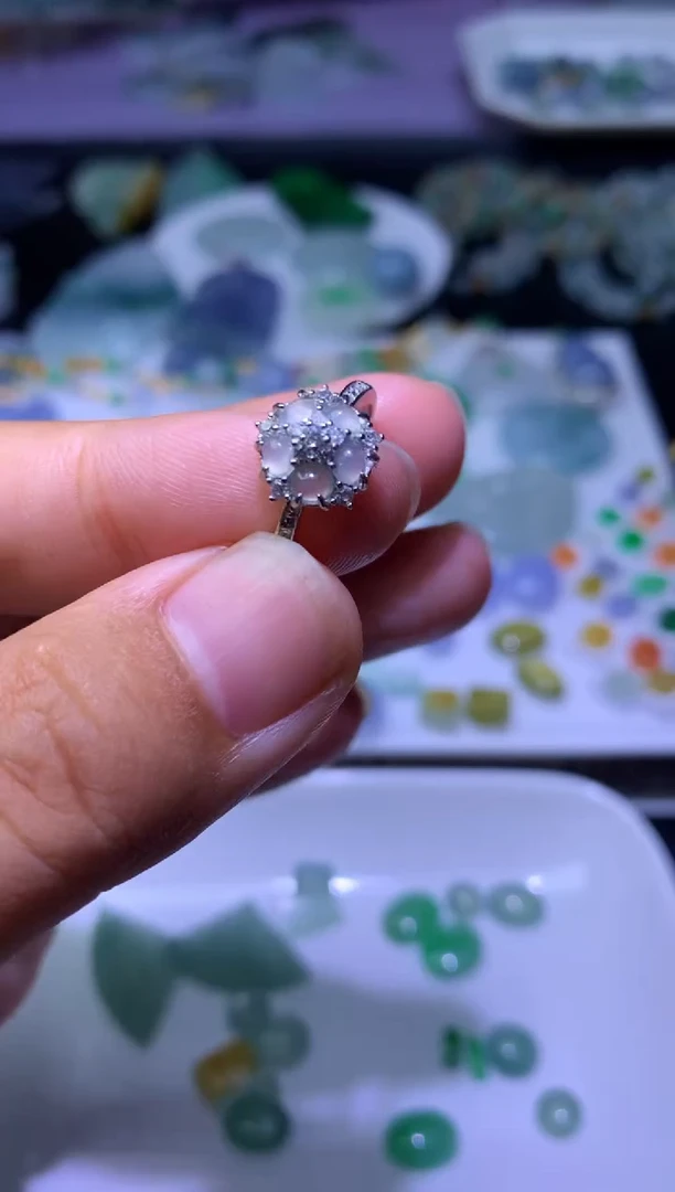 颈饰未镶嵌翡翠净货