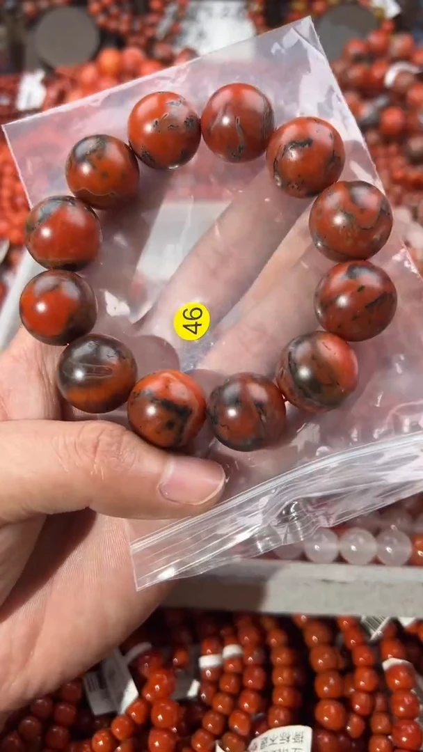 南红玛瑙手串未镶嵌1