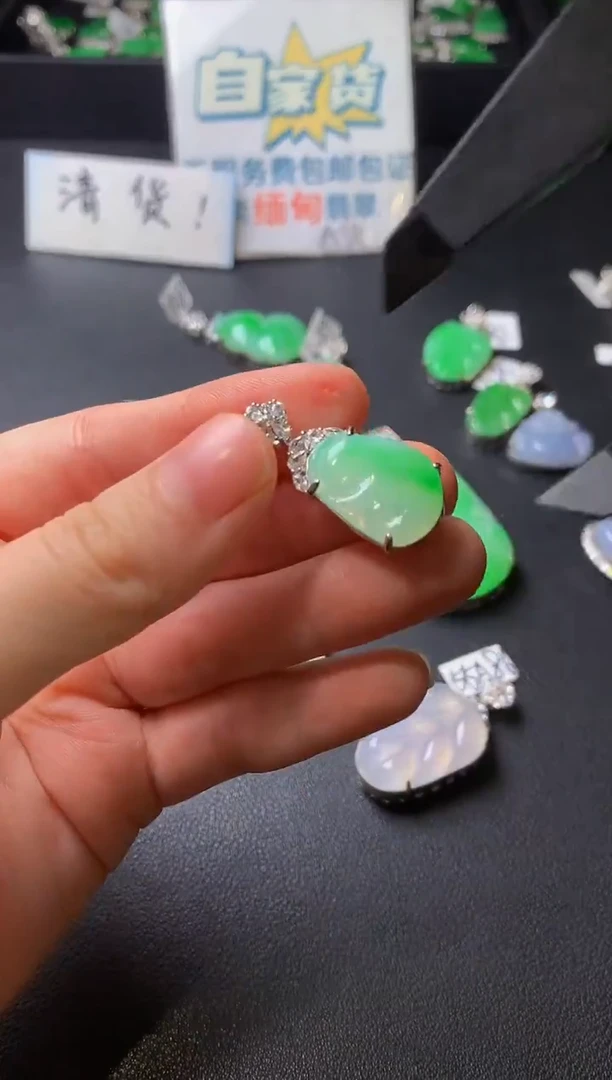 颈饰银S925镶嵌翡翠翡翠