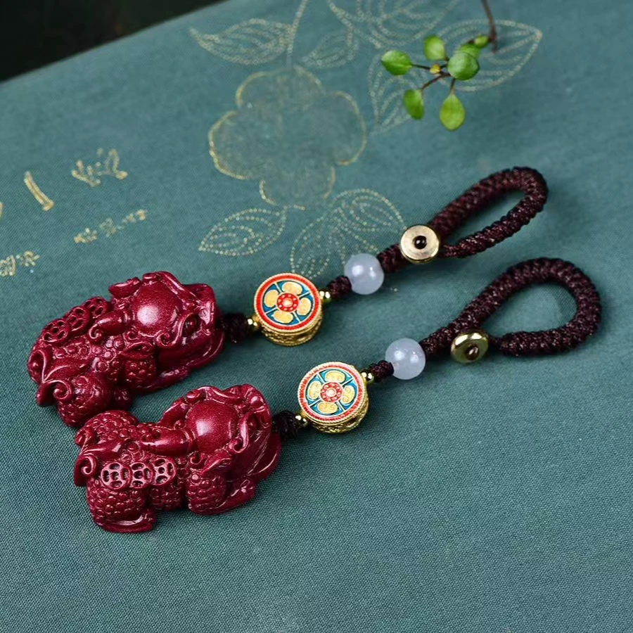 含辰砂工艺品高含量朱砂貔貅情侣款招财面包扣手机钥匙挂件