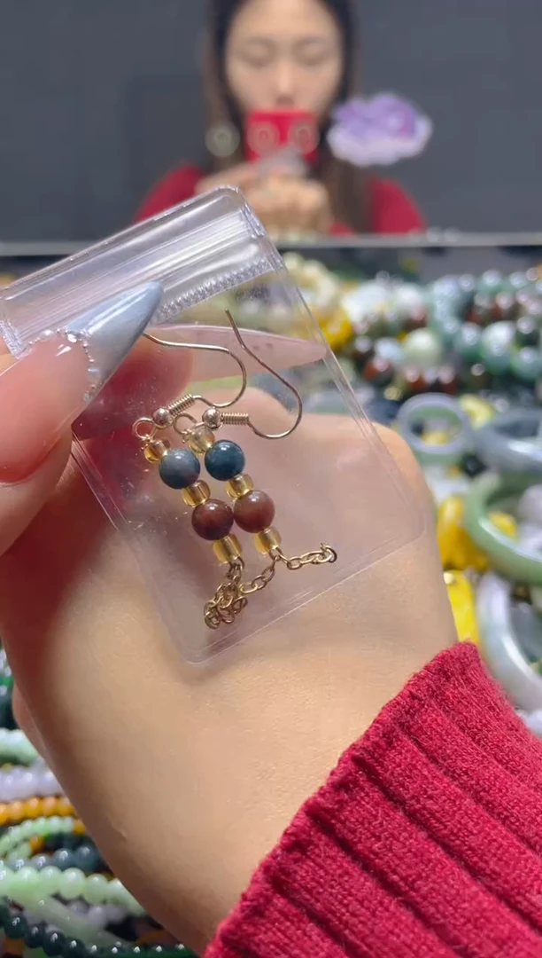 颈饰未镶嵌翡翠/Y/翡翠A货，一件也是批发价