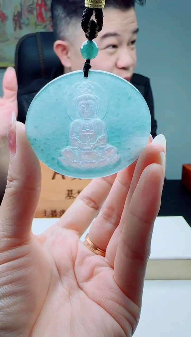 颈饰未镶嵌翡翠多样性发其一