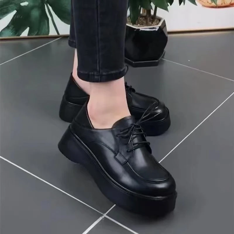 新款2025洋气圆头厚底百搭娃娃头英伦风系带松糕底时尚小单鞋