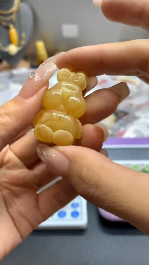 未镶嵌琥珀珠宝奇石2764