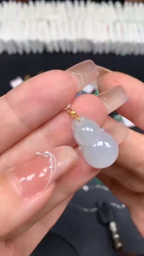 翡翠18K金镶嵌吊坠(不含链)MS194051