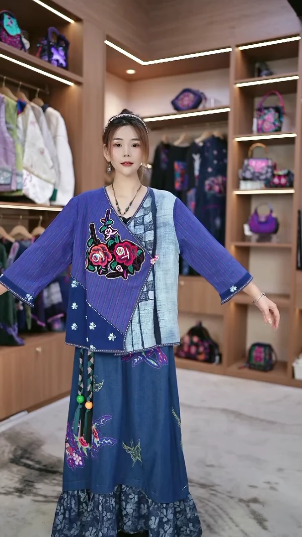 织绣L661黔东南苗族刺绣  上衣