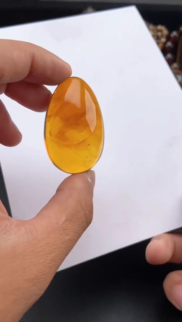 【闪购商品】琥珀颈饰未镶嵌水滴吊坠