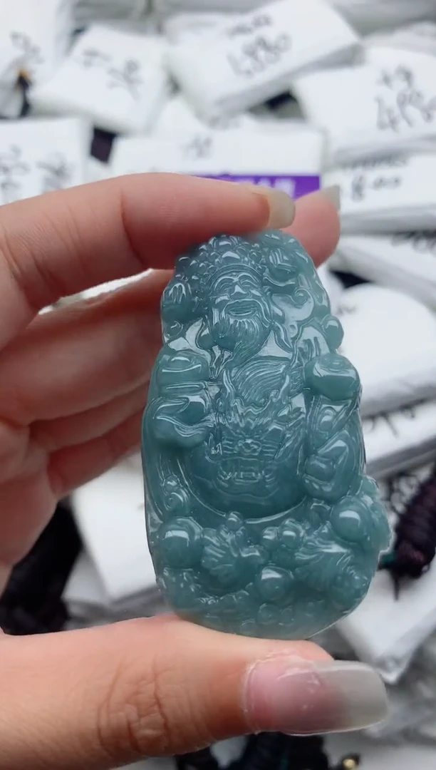 翡翠未镶嵌颈饰88888888
