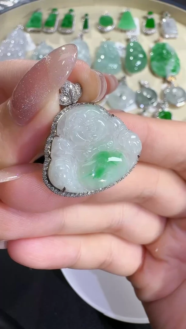 翡翠18K金镶嵌吊坠(不含链)【源头工厂】钻石镶嵌