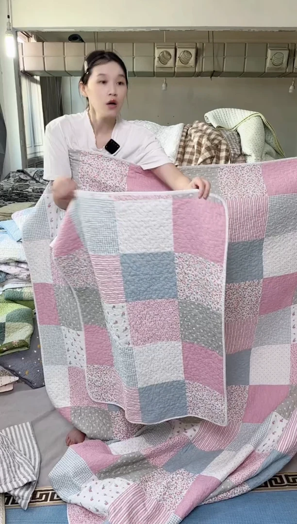 棉70*100粉拼格子