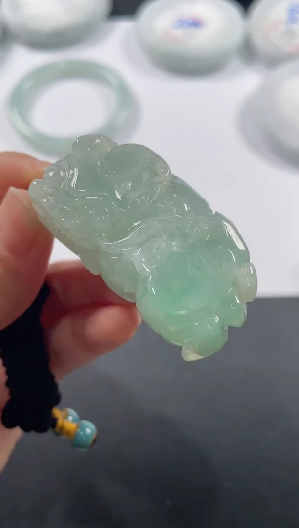 颈饰未镶嵌翡翠基地发货H 3816 貔貅