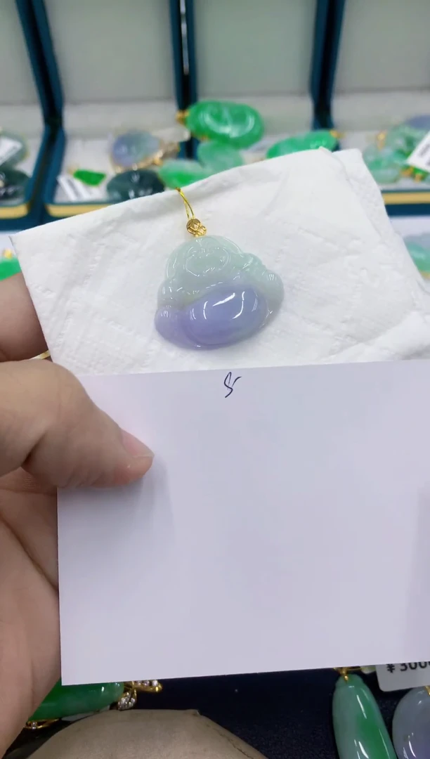 颈饰18K金镶嵌翡翠翡翠